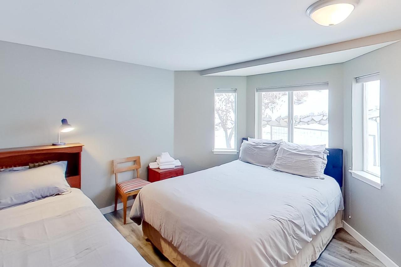 Park Pointe Mutual Apartment Челан Екстериор снимка