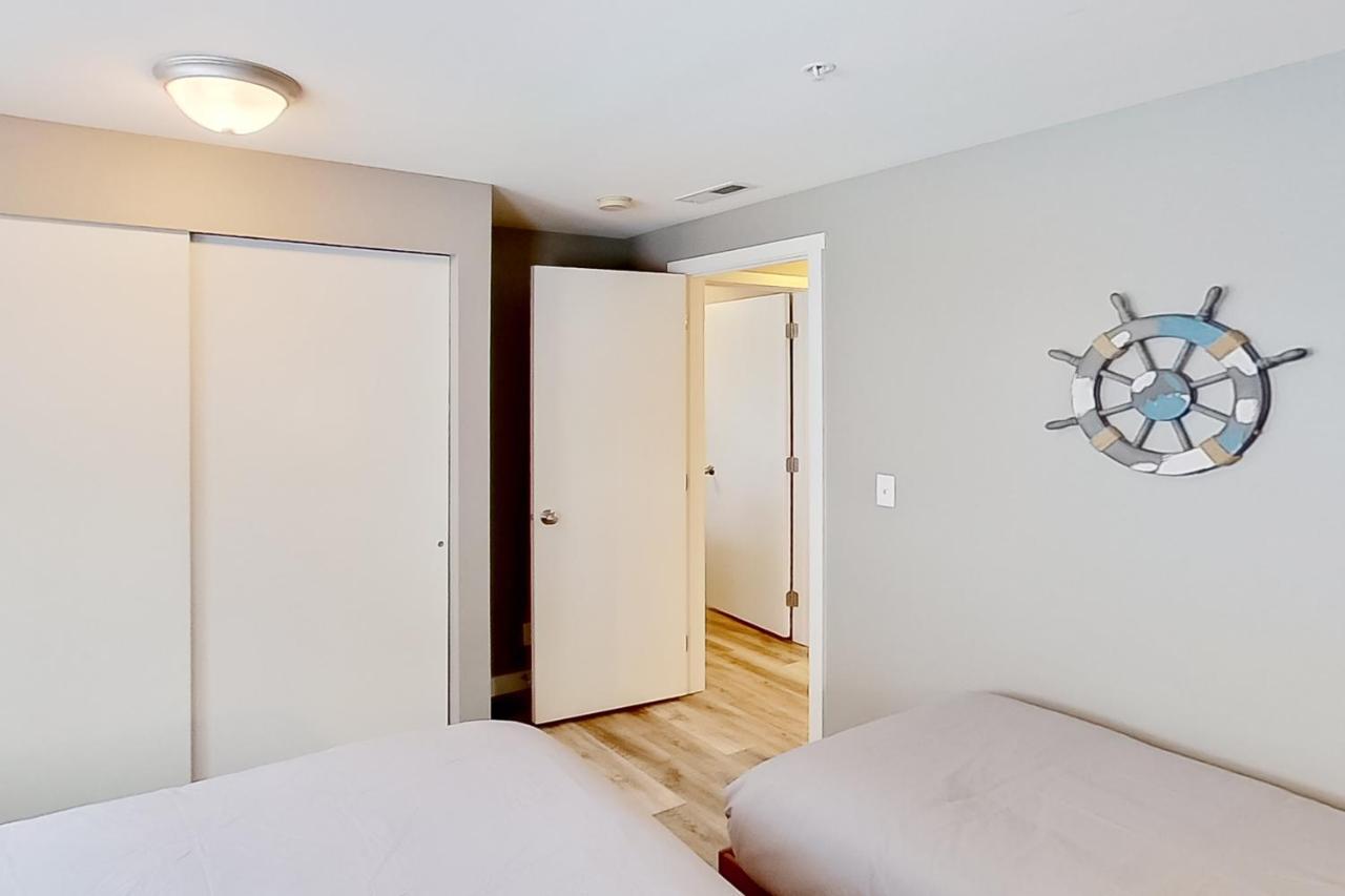 Park Pointe Mutual Apartment Челан Екстериор снимка